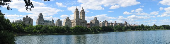 Panoramic view across the Jackie O Reservoir and Central Park