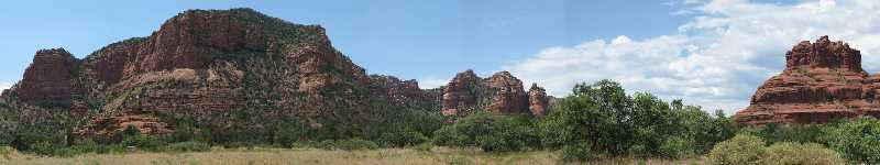 Forests and red rocks near Sedona